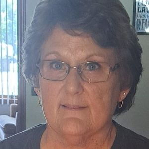 Meet your Posher, Vickie